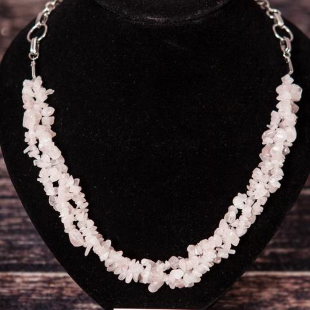 Jewelry Set Necklace, Earrings and Bracelet NEW! - Picture 4 of 4